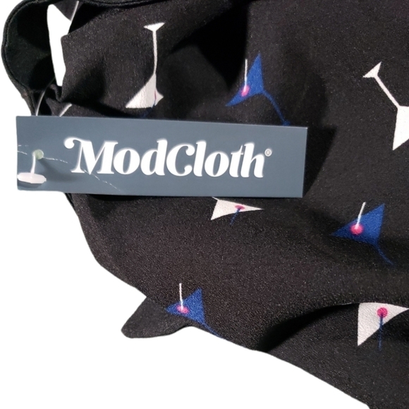 NWT ModCloth Just A Little Something Belted Shift Dress Size M - Picture 4 of 7